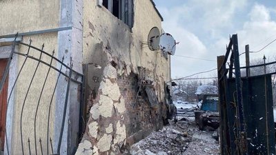 Наслідки обстрілів Золотого 11 березня Наслідки обстрілів Золотого 11 березня