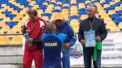 У Франківську відбувся відкритий чемпіонат області з легкої атлетики серед ветеранів У Франківську відбувся відкритий чемпіонат області з легкої атлетики серед ветеранів