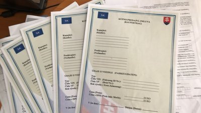 СБУ викрала двох керівників, які підозрюються в махінаціях з розмитнення авто СБУ викрала двох керівників, які підозрюються в махінаціях з розмитнення авто