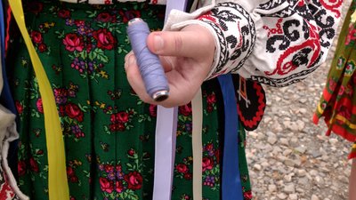 У Гвізді на Франківщині показали давній весільний обряд — збирання молодої на село У Гвізді на Франківщині показали давній весільний обряд — збирання молодої на село