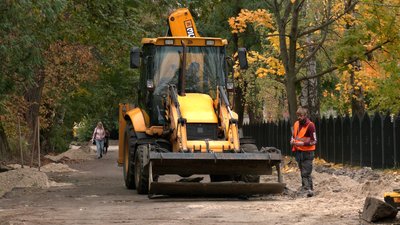 3,5 мільйони гривень на ремонт проїзду: чому дискутують щодо доцільності робіт біля 2-ї міської лікарні у Чернігові