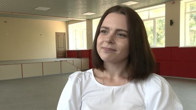 Репетиція шкільного вальсу: черкаські учні готуються до мінівипускного