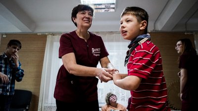 "Найкращим середовищем є інклюзія". Як працює група для дітей з інвалідністю "Найкращим середовищем є інклюзія". Як працює група для дітей з інвалідністю