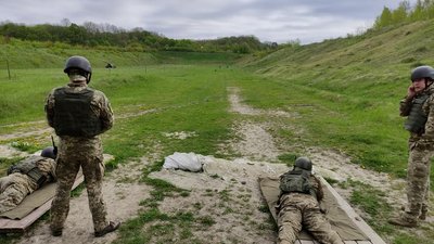 На Тернопільщині розпочалися навчальні збори з офіцерами територіальної оборони На Тернопільщині розпочалися навчальні збори з офіцерами територіальної оборони