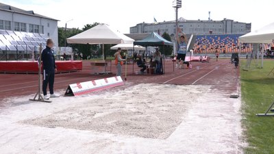 Змагання у потрійних стрибках на чемпіонаті з легкої атлетики в Івано-Франківську Змагання у потрійних стрибках на чемпіонаті з легкої атлетики в Івано-Франківську