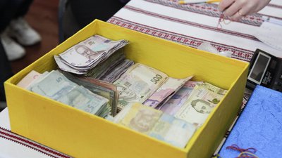 Учні Вінницької громади зібрали майже 200 тисяч гривень на підтримку ЗСУ Учні Вінницької громади зібрали майже 200 тисяч гривень на підтримку ЗСУ