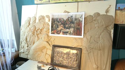 Картини на дотик: Харківському худмузеї Картини на дотик: Харківському худмузеї