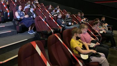 "Фільми, що спонукають задуматись": стартували покази "Чілдрен Кінофесту" в Сумах "Фільми, що спонукають задуматись": стартували покази "Чілдрен Кінофесту" в Сумах