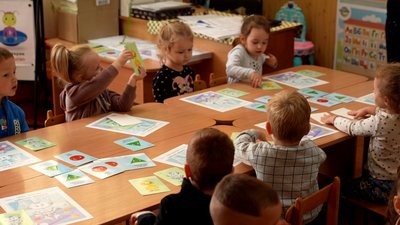 Як в Ужгороді дошкільнят навчають за двомовною програмою