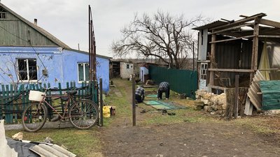"Було моторошно". Жителі села на Миколаївщи розповіли про життя під обстрілами "Було моторошно". Жителі села на Миколаївщи розповіли про життя під обстрілами