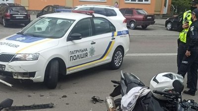 Аварія за участі патрульних у Луцьку: чому втікав мотоцикліст