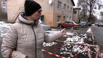"Нестерпно жити в цьому лайні": у Рівному жителі будинків скаржаться на запах нечистот "Нестерпно жити в цьому лайні": у Рівному жителі будинків скаржаться на запах нечистот