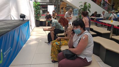 Більше 4000: у Чернігові на вихідних вакцинували рекордну кількість людей