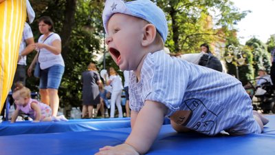 У Вінниці відбувся "забіг у повзунках"