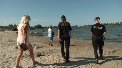 У Черкасах на пляжі реанімували шестирічну дитину, яка потонула У Черкасах на пляжі реанімували шестирічну дитину, яка потонула