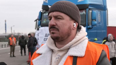 Акція протесту на "Ягодині": за день українські перевізники зупинили ? польських вантажівок Акція протесту на "Ягодині": за день українські перевізники зупинили ? польських вантажівок