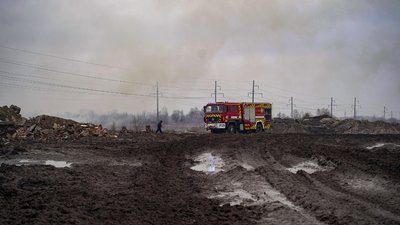 В одному з районів загорілася трава та кущі: росіяни запустили по Києву безпілотники В одному з районів загорілася трава та кущі: росіяни запустили по Києву безпілотники