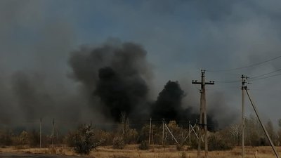 Рятувальники відстояли електропідстанцію та газопровід Рятувальники відстояли електропідстанцію та газопровід