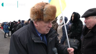 До Дня соборності жителі двох областей об'єдналися у "живий ланцюг"