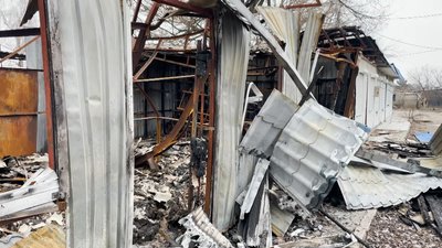 "Вже адаптувалися, бо одинадцять місяців під обстрілами". Як нині живуть у Гуляйполі "Вже адаптувалися, бо одинадцять місяців під обстрілами". Як нині живуть у Гуляйполі