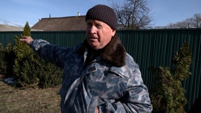 20 років корови вільно ходять селом на Новгород-Сіверщині. Віктор Сухолєт 20 років корови вільно ходять селом на Новгород-Сіверщині. Віктор Сухолєт