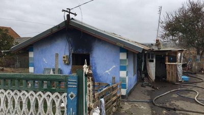Дві дитини загинули під час пожежі на Одещині Дві дитини загинули під час пожежі на Одещині