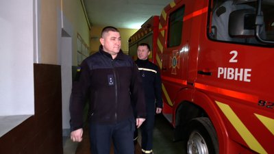 "Розвернулися й пішли, у дружини були сльози": Історія рятувальника з Бердянська, який переїхав у Рівне "Розвернулися й пішли, у дружини були сльози": Історія рятувальника з Бердянська, який переїхав у Рівне