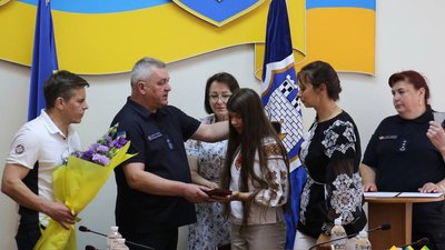 Родина полеглого рятувальника Дмитра Краснощокова