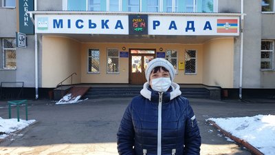 На Житомирщині жителі села, де знайшли львівське сміття, влаштували мітинг та перекривали дорогу На Житомирщині жителі села, де знайшли львівське сміття, влаштували мітинг та перекривали дорогу