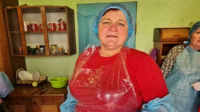 13 жительок Ружинської громади на Житомирщині готують домашні страви для воїнів ЗСУ на фронт 13 жительок Ружинської громади на Житомирщині готують домашні страви для воїнів ЗСУ на фронт