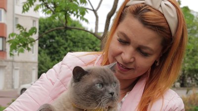 Тернополянка Ореста Дешева подорожує зі своїм котом Тернополянка Ореста Дешева подорожує зі своїм котом