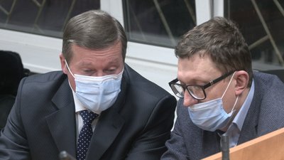 Прокуратура оскаржуватиме домашній арешт підозрюваних у ДТП на проспекті Гагаріна у Харкові Прокуратура оскаржуватиме домашній арешт підозрюваних у ДТП на проспекті Гагаріна у Харкові