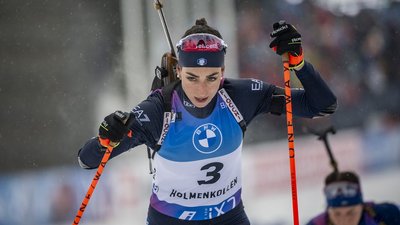 Біатлоністка збірної Італії Ліза Віттоцці на етапі Кубка світу в Голменколлені, Норвегія.