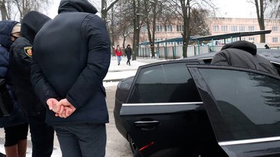 Поліцейські затримали псевдогазовика: чоловіка підозрюють у крадіжках на пів мільйона гривень Поліцейські затримали псевдогазовика: чоловіка підозрюють у крадіжках на пів мільйона гривень