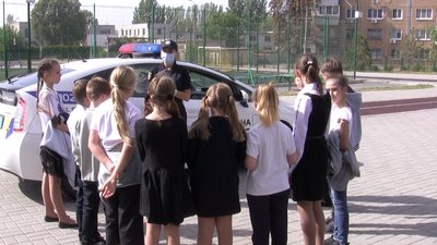 На Запоріжжі діє програма "Шкільний офіцер поліції" На Запоріжжі діє програма "Шкільний офіцер поліції"