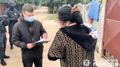 Миколаївські правоохоронці затримали угрупування квартирних крадіїв Миколаївські правоохоронці затримали угрупування квартирних крадіїв