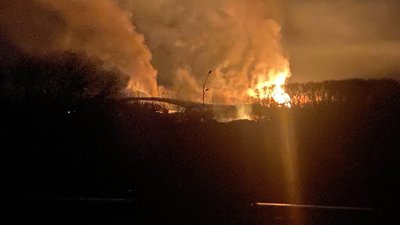 Пішохідний міст в аварійному стані Пішохідний міст в аварійному стані