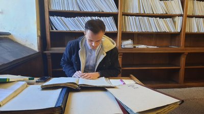 "Таємниці Старосамбірщині". На Львівщині актор театру та кіно знімає серіал на телефон "Таємниці Старосамбірщині". На Львівщині актор театру та кіно знімає серіал на телефон
