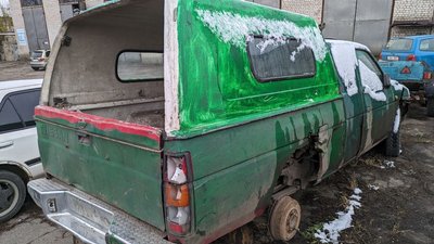 "Корч". Nissan Navara першого покоління. "Корч". Nissan Navara першого покоління.