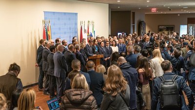 Кулеба виголосив спільну заяву про війну в Україні від імені урядів 53 країн Кулеба виголосив спільну заяву про війну в Україні від імені урядів 53 країн