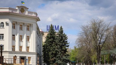 Херсон, центр міста, площа