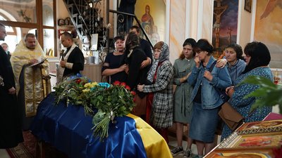 У Сумах попрощалися з військовослужбовцем Андрієм Ординцем