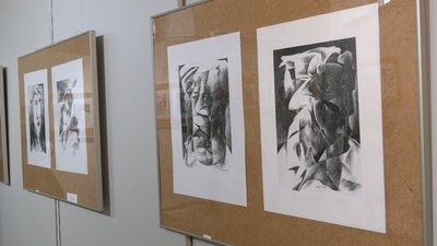 Художник Григорій Вовк подарував Музею мистецтв Прикарпаття власні графічні твори Художник Григорій Вовк подарував Музею мистецтв Прикарпаття власні графічні твори