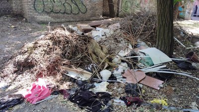У середмісті Запоріжжя виявили сміттєзвалище — Держекоінспекція У середмісті Запоріжжя виявили сміттєзвалище — Держекоінспекція