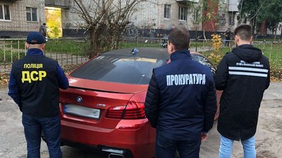 Трьох львів'ян і киянина підозрюють у організації нелегальних азартних ігор