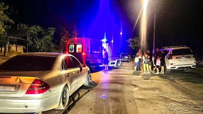  на Миколаївщині зіткнулись три автомобілі