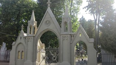 Для відновлення брами Личаківського цвинтаря попередньо знадобиться 710 тисяч гривень