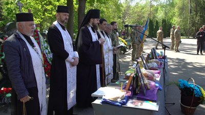 У Кропивницькому попрощалися з чотирма захисниками України У Кропивницькому попрощалися з чотирма захисниками України
