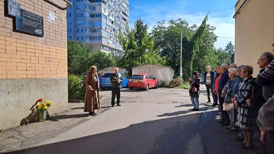 Меморіальна дошка Ігорю Забудськом Черкаси