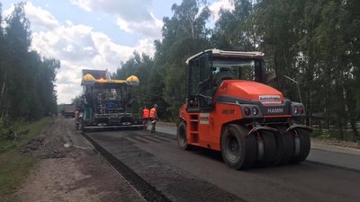 На Житомирщині розпочали ремонт ще однієї ділянки дороги новим методом